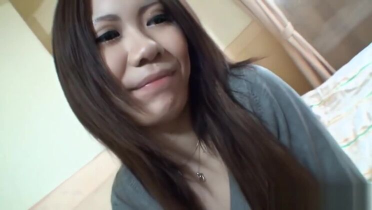 Üppige japanische wilde Cowgirl