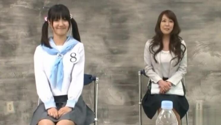 Reika Yoshizawa heißer japanischer Fick