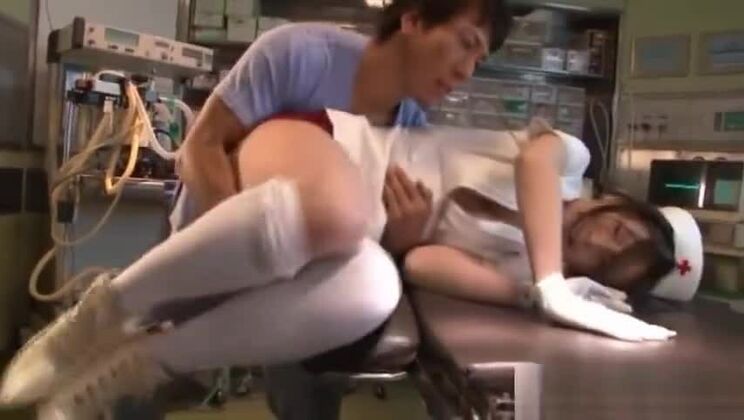 Emi Harukaze – Reizende asiatische Krankenschwester genießt Teil 1