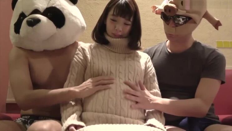 Schwangere Asiatin ERI Pichi mit E-Körbchen teilt sich 2 Schwänze (zensiert)