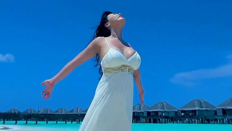 Strahl weiter, du verrückte Skandalöse ...