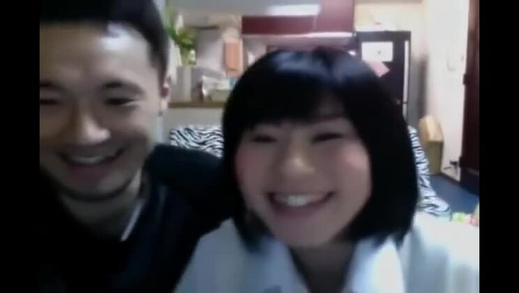 Japanisches Mädchen in einer JAV-Szene