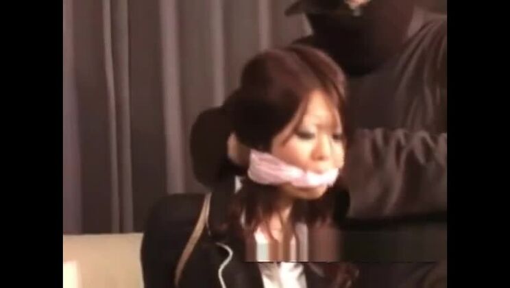 Mehrschichtige Gags 01