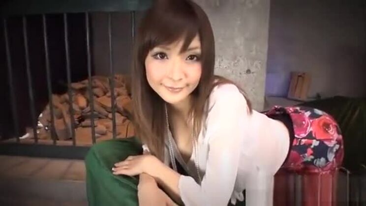 Hengst rammt fette Schamlippen